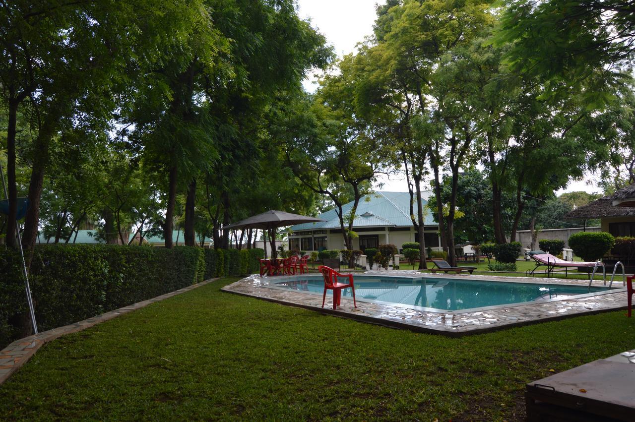 Twiga Lodge And Campsite Mto wa Mbu Exterior foto