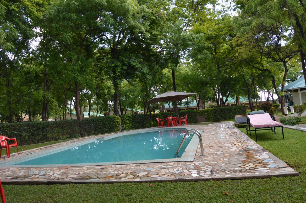 Twiga Lodge And Campsite Mto wa Mbu Exterior foto